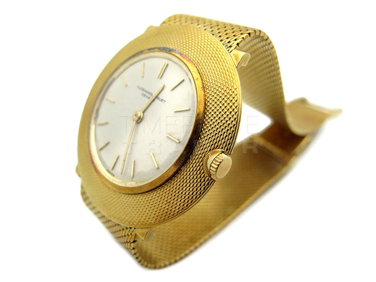 AUDEMARS PIGUET SKELETON DRESS WATCH YELLOW GOLD Audemars Piguet, Genève,  No. 214718, case No. B 45983. Sold in January 1981. Very fine, elegant and  thin, 18K yellow gold, skeletonized, keyless dress watch.